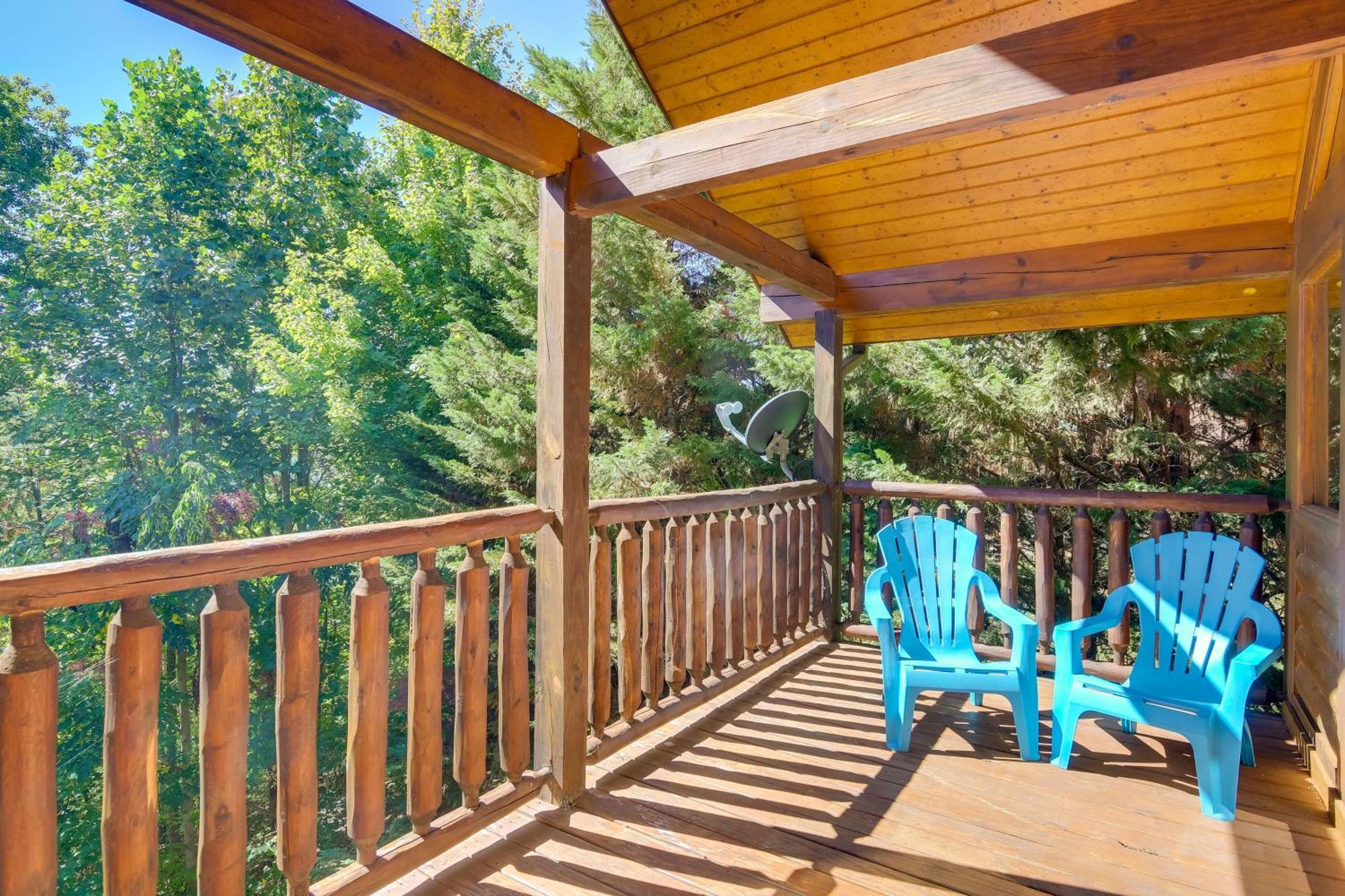 Secluded And Wooded Wears Valley Cabin With Fire Pit! เซอเวียร์วีล ภายนอก รูปภาพ